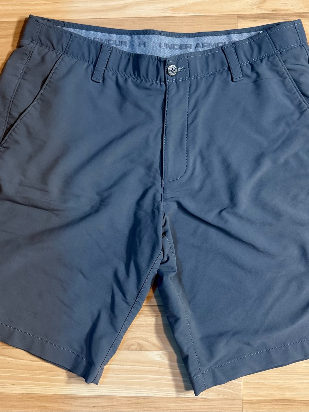 Under Armour Men’s Gray Performance Shorts